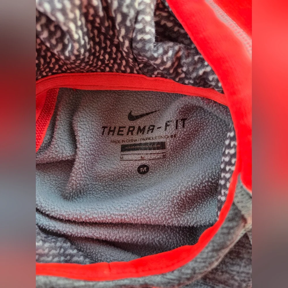 Nike Therma Fit Swoosh Training Pullover Hoodie Women's Medium Neon Pink Gray